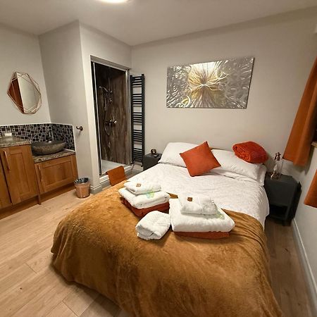 Orchard Retreat Staycation 波士顿 外观 照片